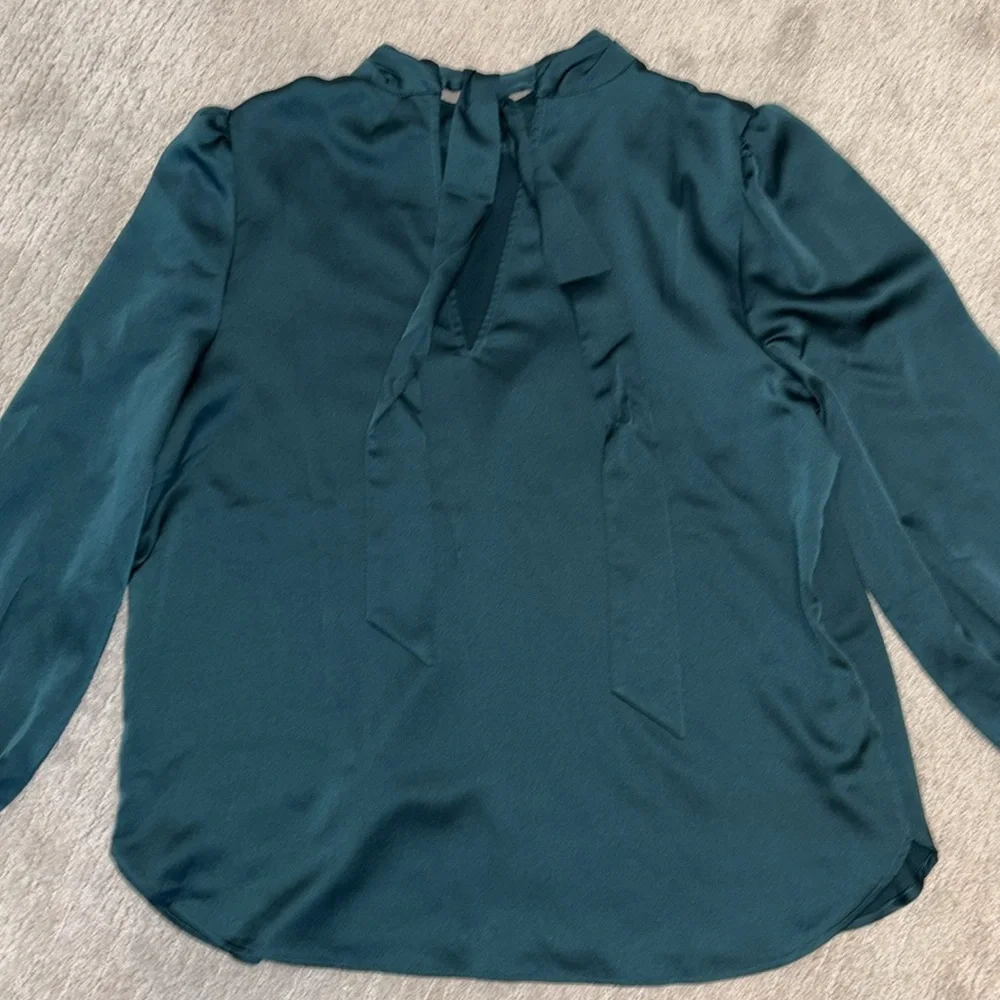 LOFT Green Satin Long-Sleeve Blouse